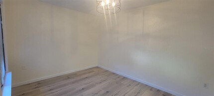 3775 40th Ln S in St. Petersburg, FL - Building Photo - Building Photo