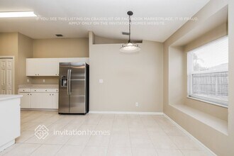 844 Rocky Mountain Ct, Unit T1 in Valrico, FL - Foto de edificio - Building Photo