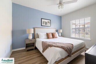 6533 Patti Dr, Unit 806 in Corpus Christi, TX - Building Photo - Building Photo