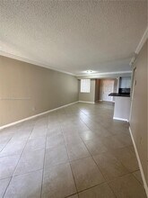 165 NW 96th Terrace in Pembroke Pines, FL - Building Photo - Building Photo