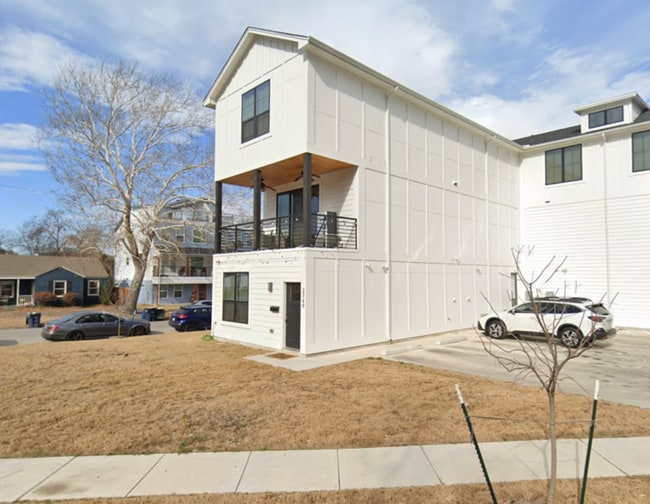 property at 2340 Benbrook Dr