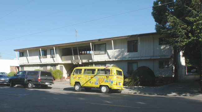 The Kerr Nell in Campbell, CA - Foto de edificio - Building Photo