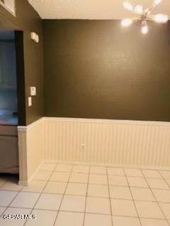 425 Irondale Dr in El Paso, TX - Building Photo - Building Photo