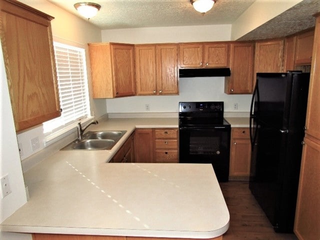 817 Country Club Dr in Stansbury Park, UT - Foto de edificio - Building Photo