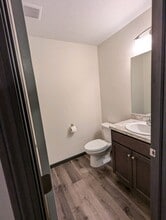 585 Birch Hill Dr in Medina, OH - Building Photo - Building Photo