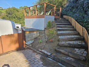 9565 Dale Ave, Unit Shadow Hills Delight in Sunland, CA - Building Photo - Building Photo