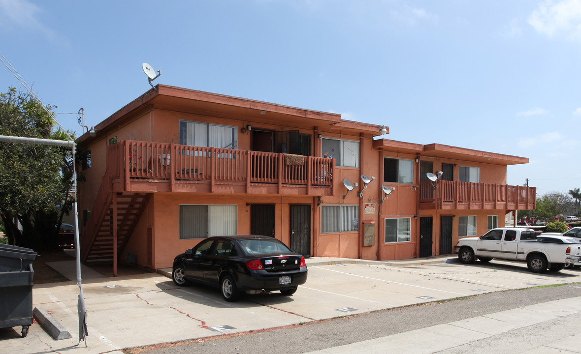 619 11th St in Imperial Beach, CA - Building Photo