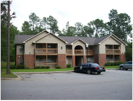 Pine Terrace Villas Apartments