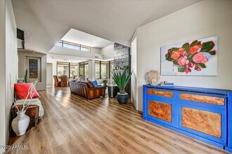 10687 E Fernwood Ln in Scottsdale, AZ - Building Photo - Building Photo