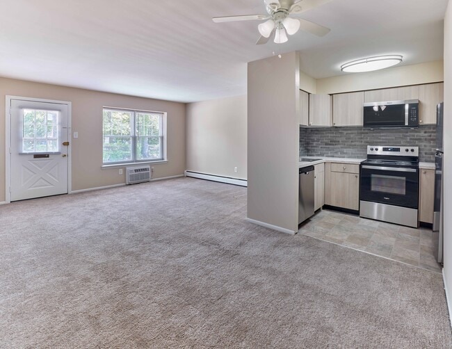 42 West in Merchantville, NJ - Building Photo - Building Photo