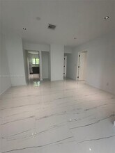 1155 102nd St in Bay Harbor Islands, FL - Building Photo - Building Photo