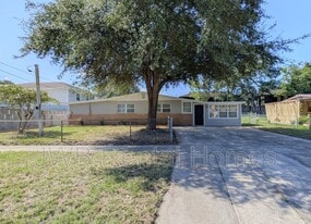 6412 Cooper Ln in Jacksonville, FL - Building Photo