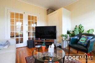 10 Radcliffe Rd, Unit 6 in Boston, MA - Building Photo