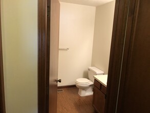 1901 Sand Dollar Dr in Warsaw, IN - Building Photo - Building Photo