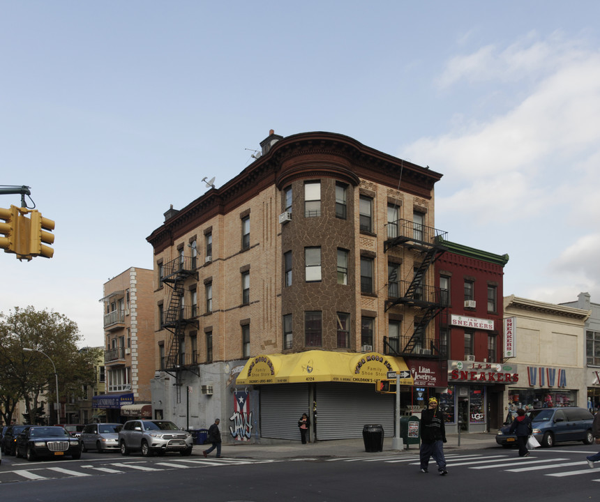 4722-4724 5th Ave in Brooklyn, NY - Foto de edificio