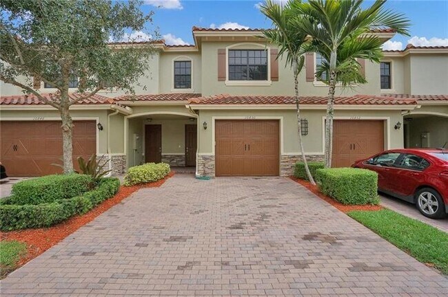 property at 10850 NW 73rd Ct