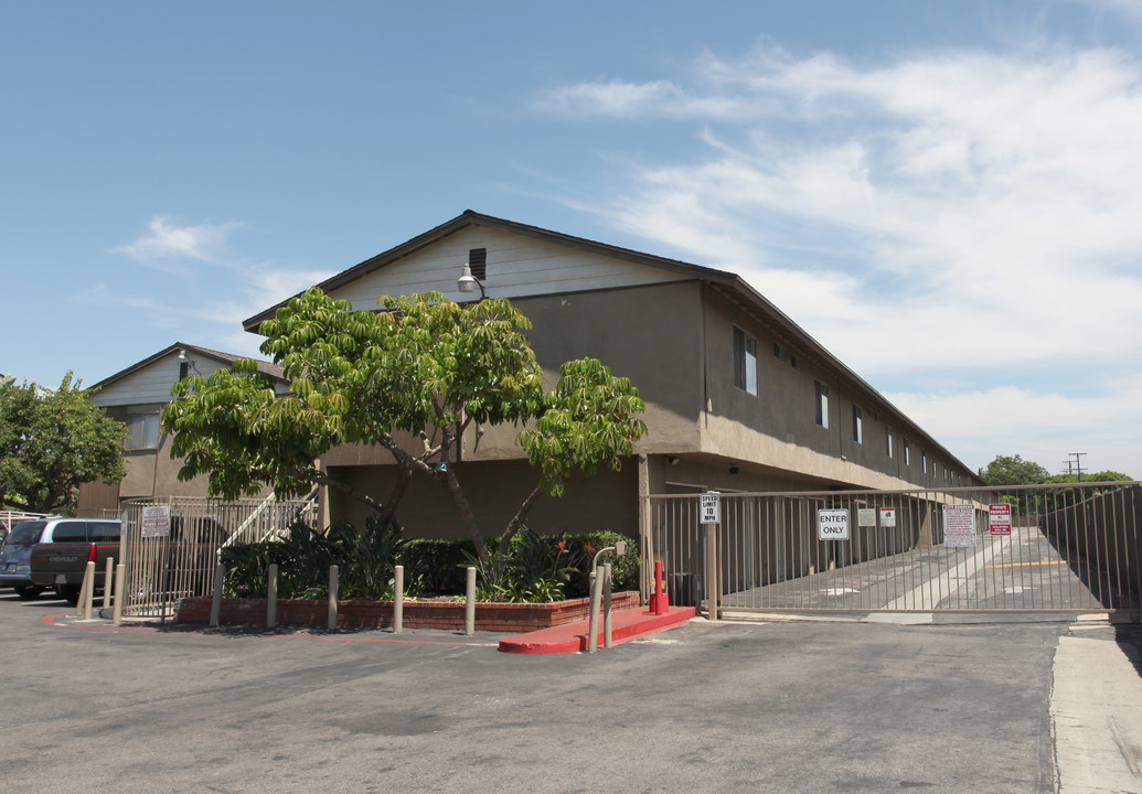 City Gardens Apartments in Santa Ana, CA - Foto de edificio