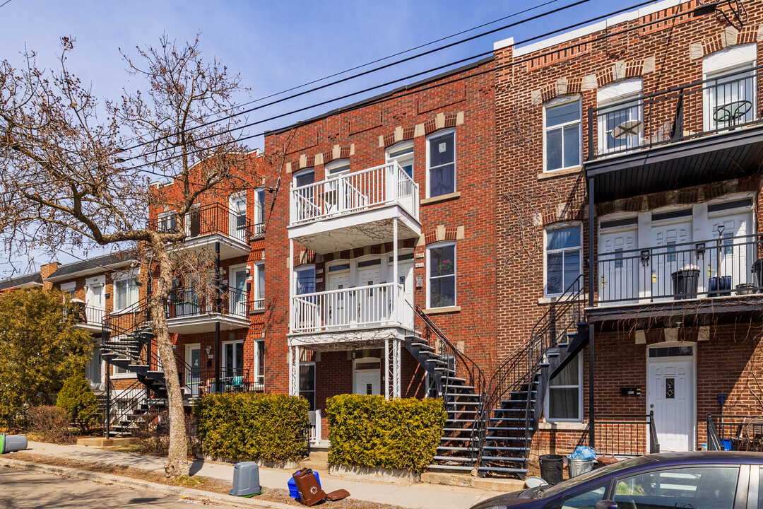 5675 1Re Av in Montréal, QC - Building Photo