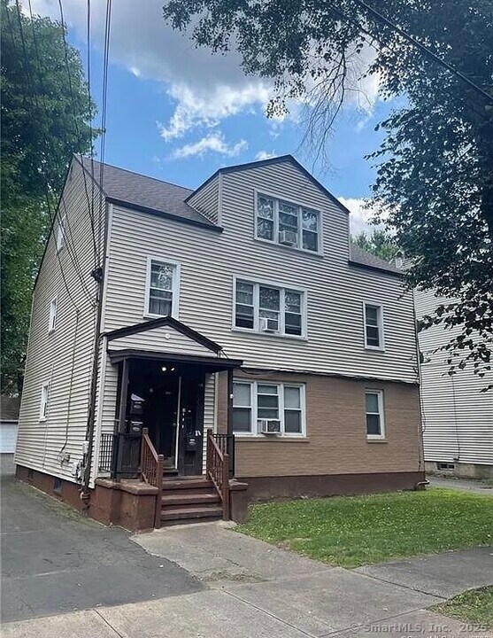 35 Goodyear St in New Haven, CT - Building Photo