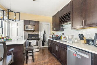 21 Royal St, Unit Unit 1 in Boston, MA - Building Photo - Building Photo