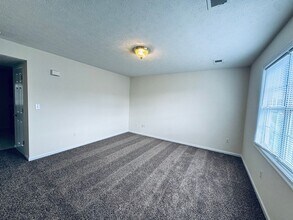 412 Three Creeks Ct in Lynchburg, VA - Building Photo - Building Photo