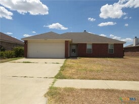 3807 John Haedge Dr in Killeen, TX - Building Photo