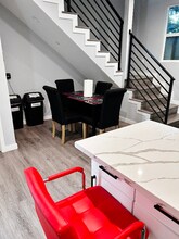 710 Fuller Ave in Los Angeles, CA - Building Photo - Building Photo