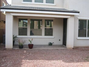 2060 Morro Vista Dr in Las Vegas, NV - Building Photo - Building Photo