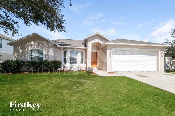 3990 Warbler Dr in Winter Haven, FL - Building Photo