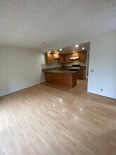 16 Calle de Rodeo in Pomona, CA - Building Photo - Building Photo