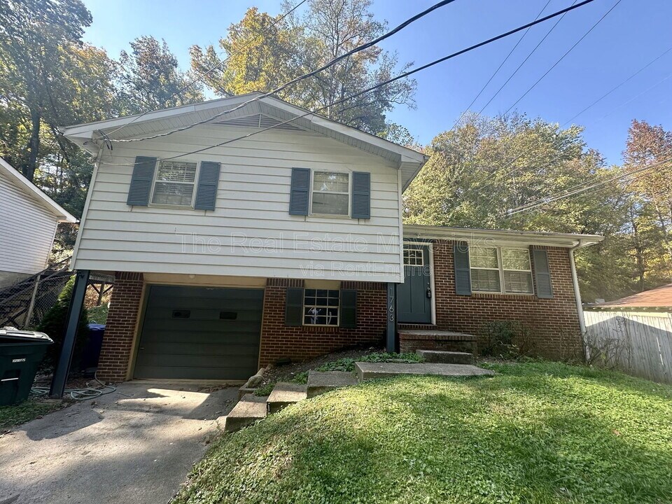 1763 Whiteoak Rd in Chattanooga, TN - Building Photo