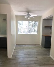 7320 Balboa Blvd in Van Nuys, CA - Building Photo - Building Photo