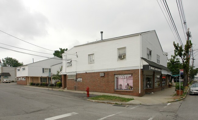 5415 Main St in Williamsville, NY - Building Photo - Building Photo