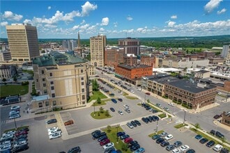 221 Elizabeth St in Utica, NY - Building Photo - Building Photo