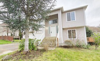 2122 Tidepool Pl E in Port Orchard, WA - Building Photo