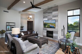 9270 E Thompson Peak Pkwy in Scottsdale, AZ - Building Photo - Building Photo