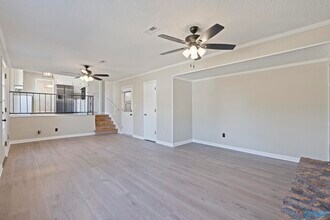 1927 Edenton Dr SW in Huntsville, AL - Building Photo - Building Photo