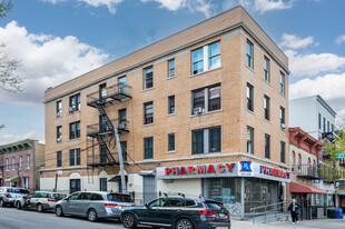 2620 Hoyt Ave S in Astoria, NY - Building Photo