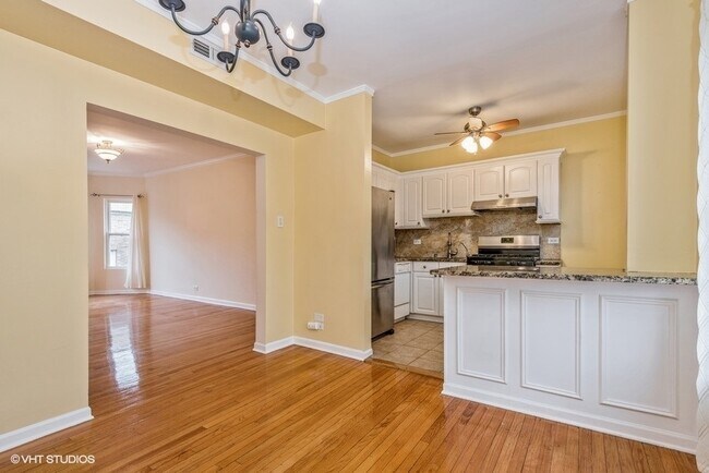 1624 W Farwell Ave in Chicago, IL - Building Photo - Building Photo