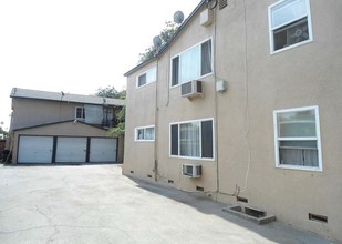 626 W Vesta St in Ontario, CA - Building Photo - Building Photo