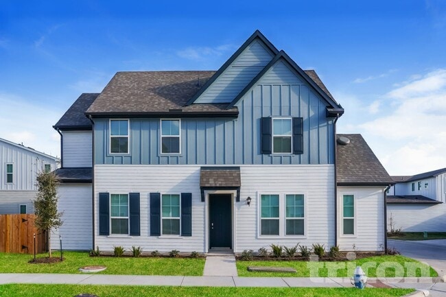 property at 9835 Willow Creek Commerce Dr