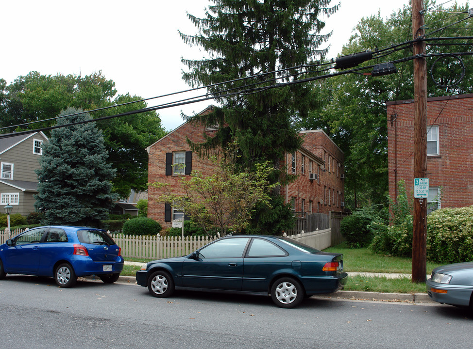 10410 Fawcett St in Kensington, MD - Building Photo