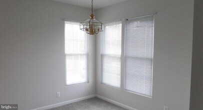 46614 Drysdale Terrace in Sterling, VA - Building Photo - Building Photo