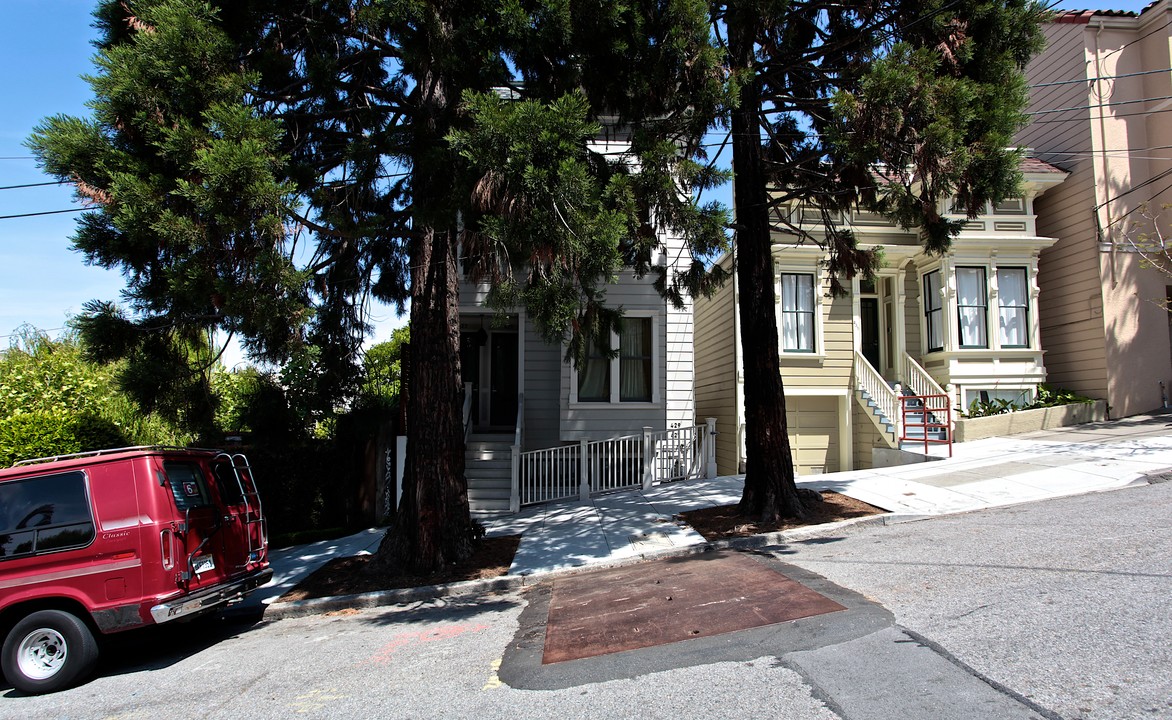 425-447 Vermont St in San Francisco, CA - Building Photo