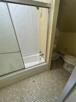 22 Heaton St in Pawtucket, RI - Building Photo