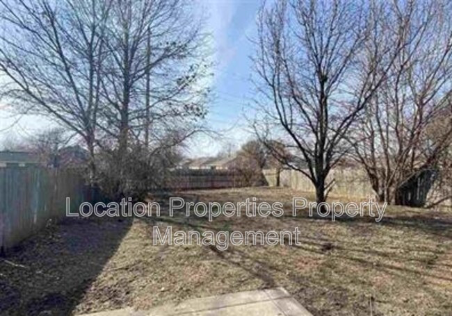 2809 Meadow Dr in Lawrence, KS - Building Photo - Building Photo