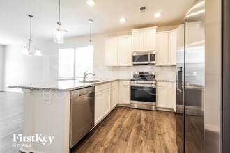811 Birchcrest Wy in Greenville, SC - Building Photo - Building Photo