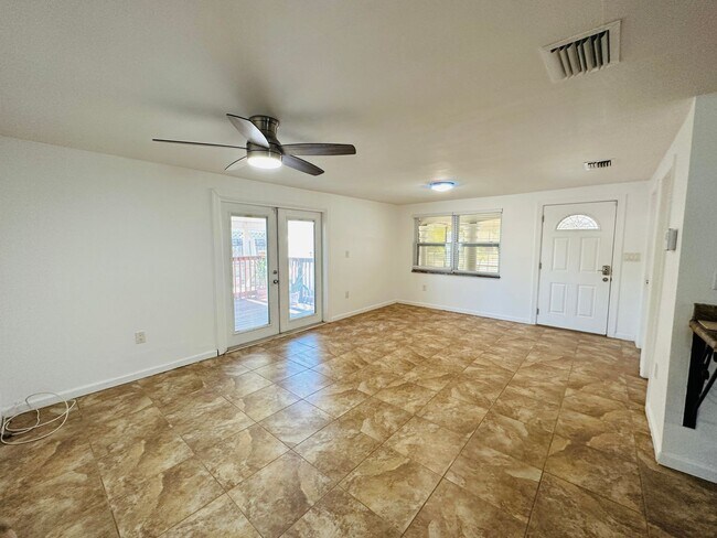 10190 61st Way in Pinellas Park, FL - Building Photo - Building Photo