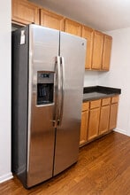 222 Harrison St in Carpentersville, IL - Building Photo - Building Photo