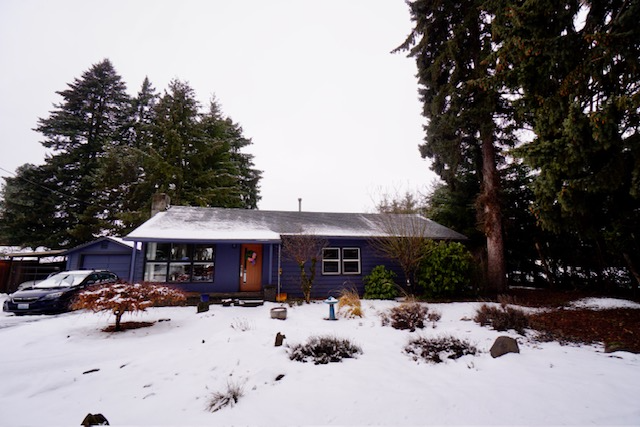 1492 NW Childs Rd in White Salmon, WA - Foto de edificio